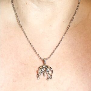 Hanging Jaguar Pendant Chain Necklace